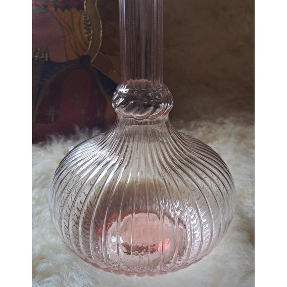 Empoli Pink Genie Bottle Decanter with Stopper - Picture 7 of 10
